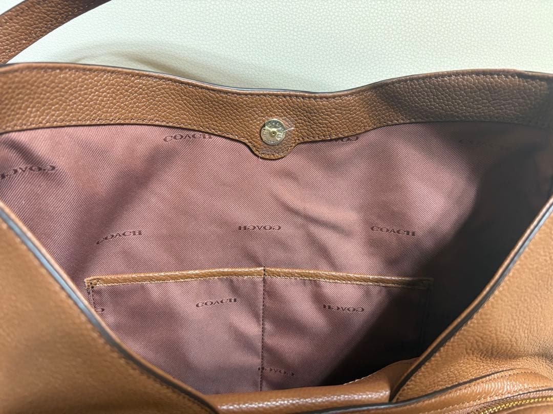 新品・未使用　COACH ブラウン ショルダーバッグ