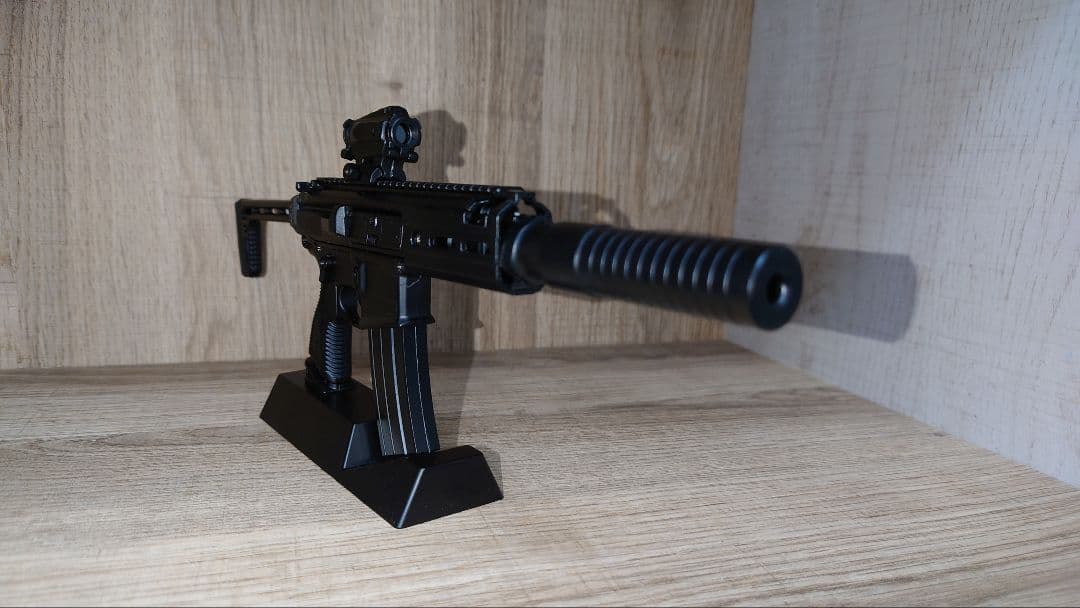 精巧1/3スケール　ミニチュア模型　SIG MCX