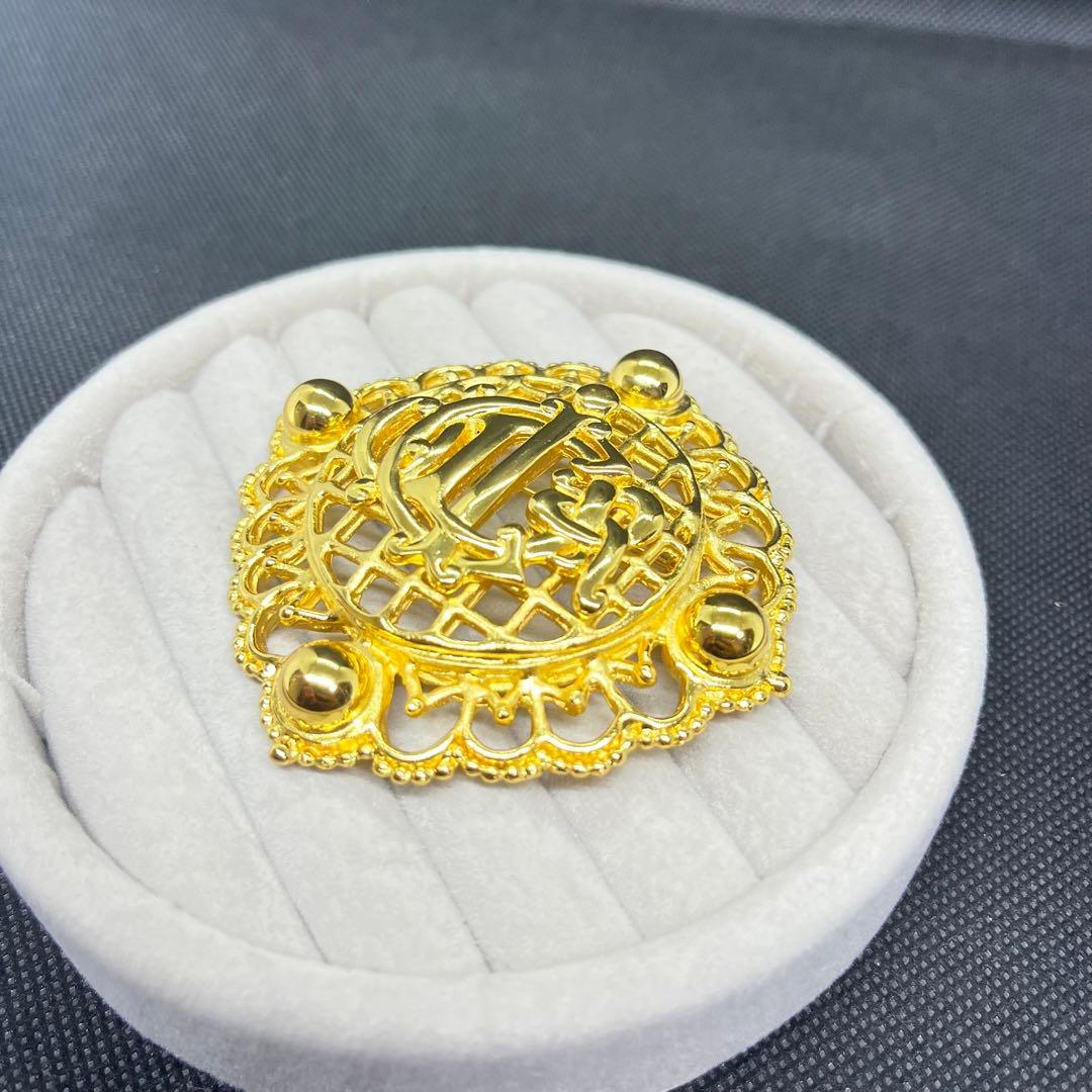 Dior　その他　ブローチ2点セット　CD旧ロゴ　エンブレムゴールド希少　大ぶり