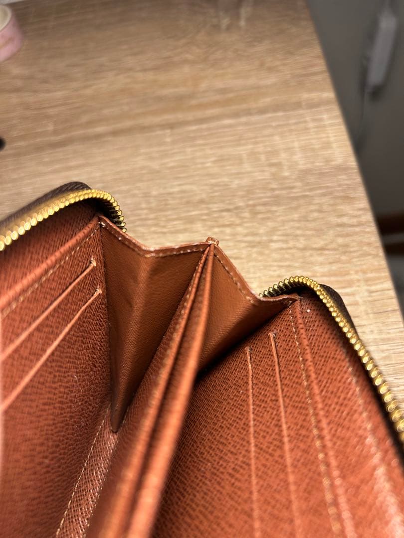 美品　ジッピー・パース LOUIS VUITTON