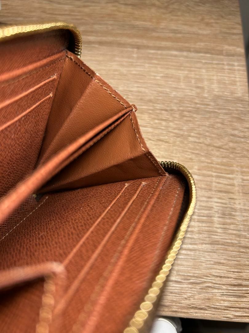 美品　ジッピー・パース LOUIS VUITTON