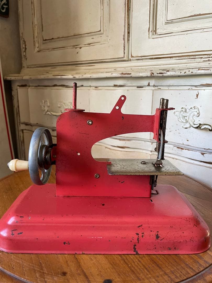 フランス　アンティーク　可愛い　トイ　ミシン　メタル　ピンク