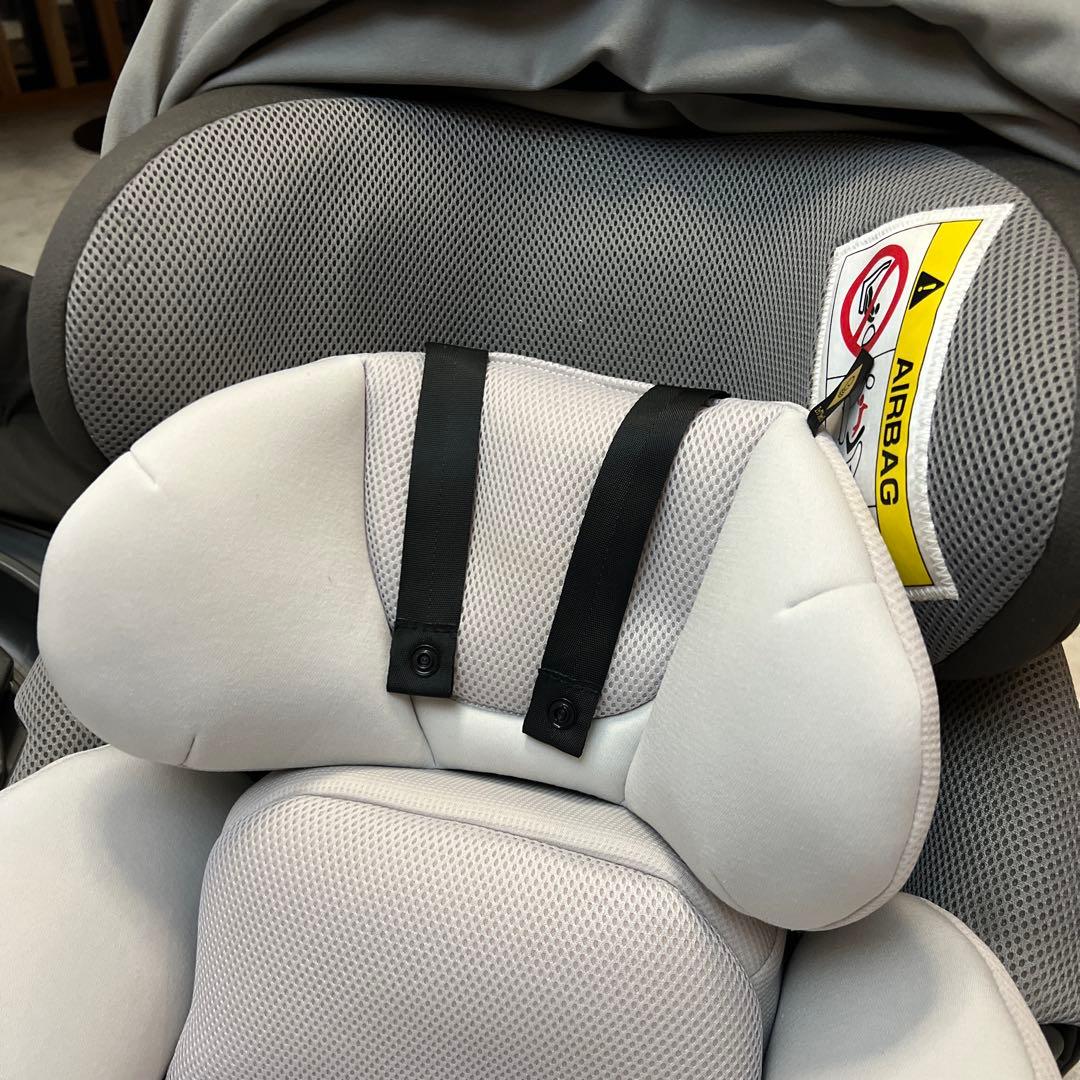 コンビcombi チャイルドシート 新生児　グレーTHE S Air