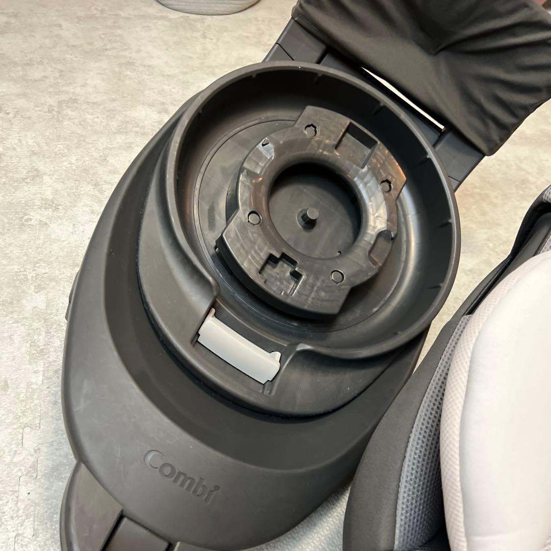 コンビcombi チャイルドシート 新生児　グレーTHE S Air