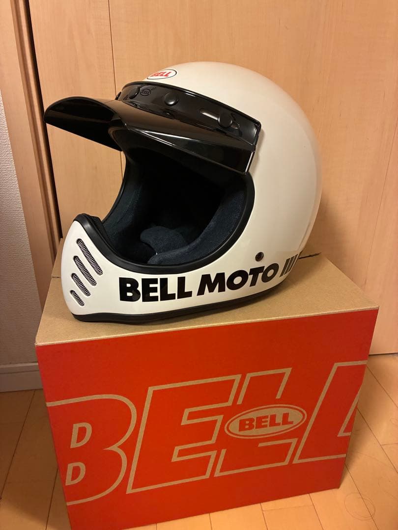 BELL MOTO III フルフェイスヘルメット復刻 ホワイト