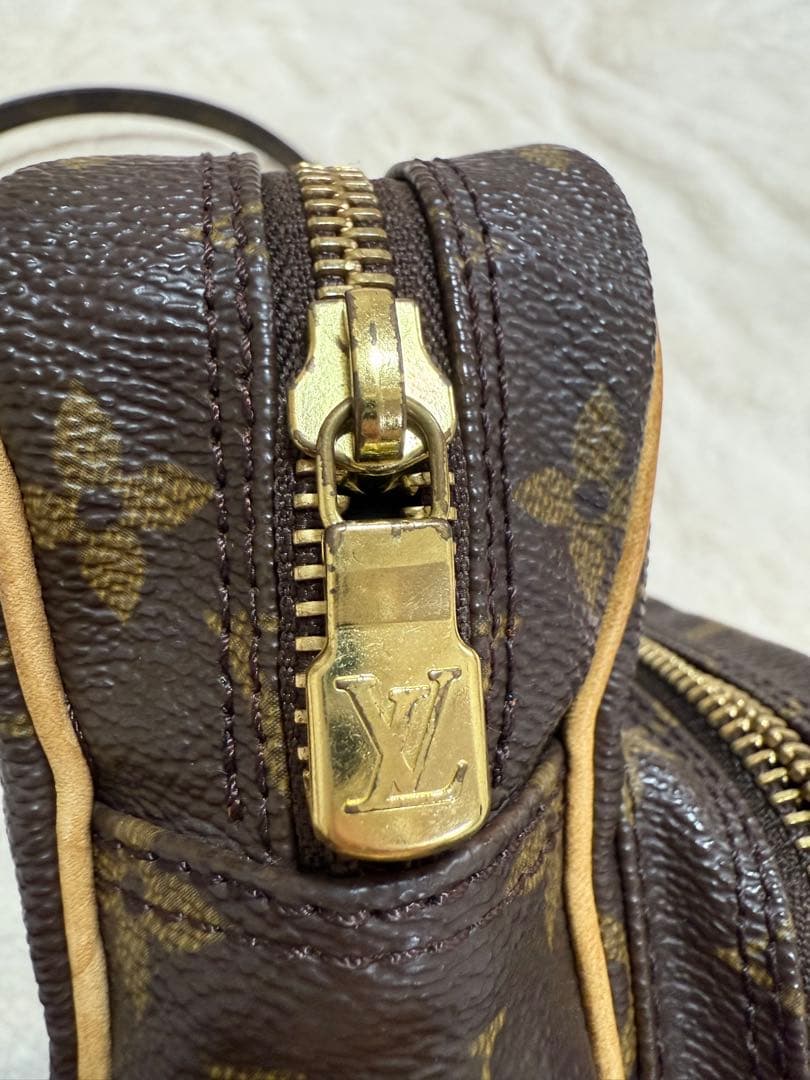 LOUIS VUITTON ショルダーバッグ アマゾン