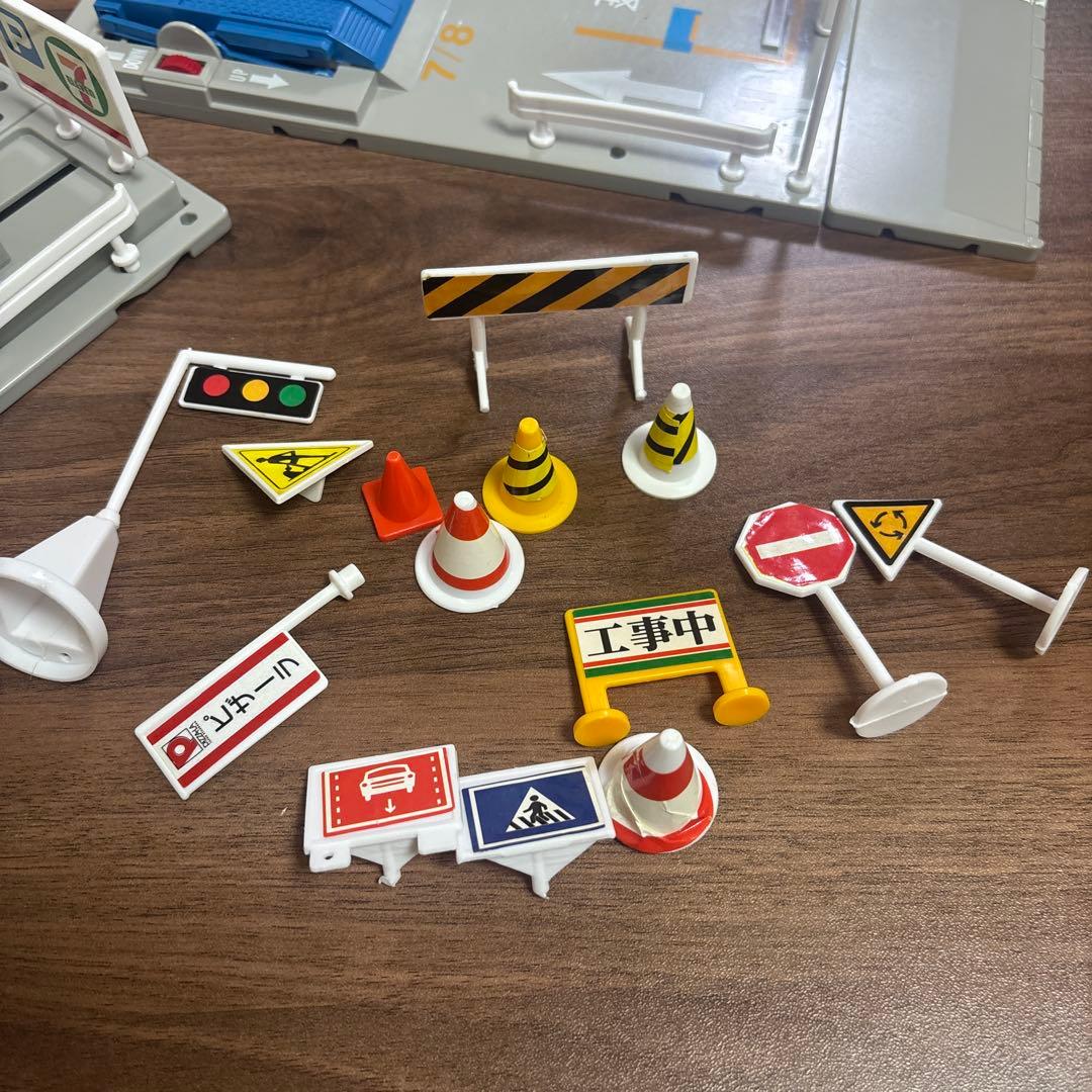 トミカタウン　セブンイレブン　タイムズパーキングセット　廃盤