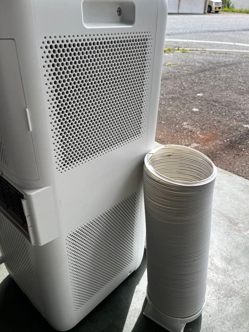 美品！ポータブルクーラー　アイリスオーヤマ　PA-2221Gホワイト中古品