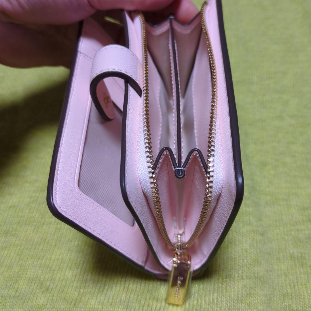 ぴ*様 箱付き新品未使用kate spade 花柄 二つ折り財布