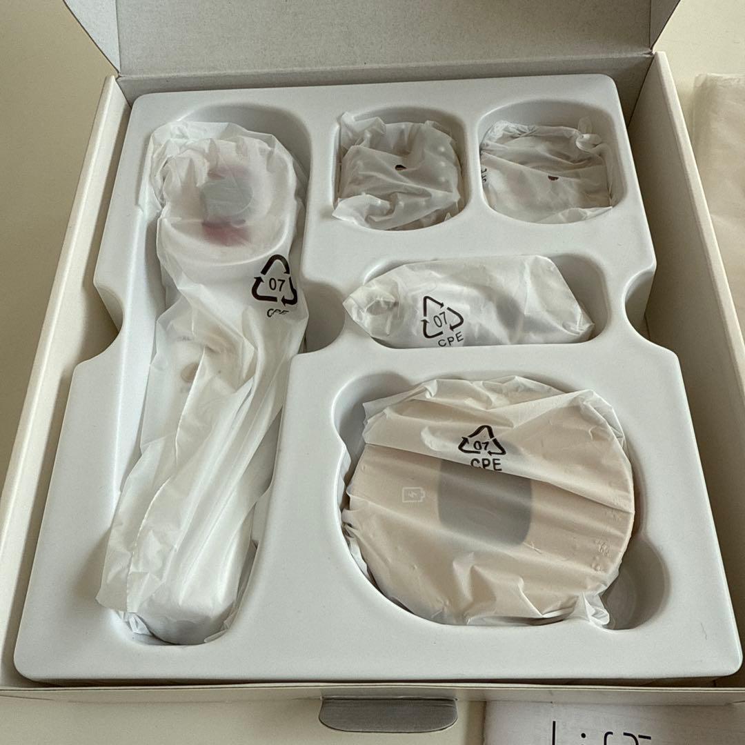 LifTone リフトーン【ホワイト】プレゼント付き 美品