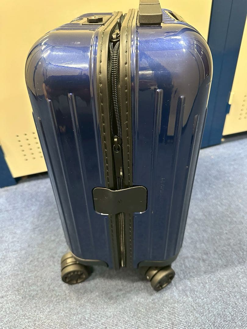 RIMOWA Essential Lite Cabin Mini ダークブルー