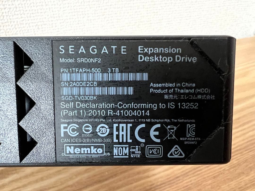 SEAGATE 外付けハードディスク 3TB SRD0NF2