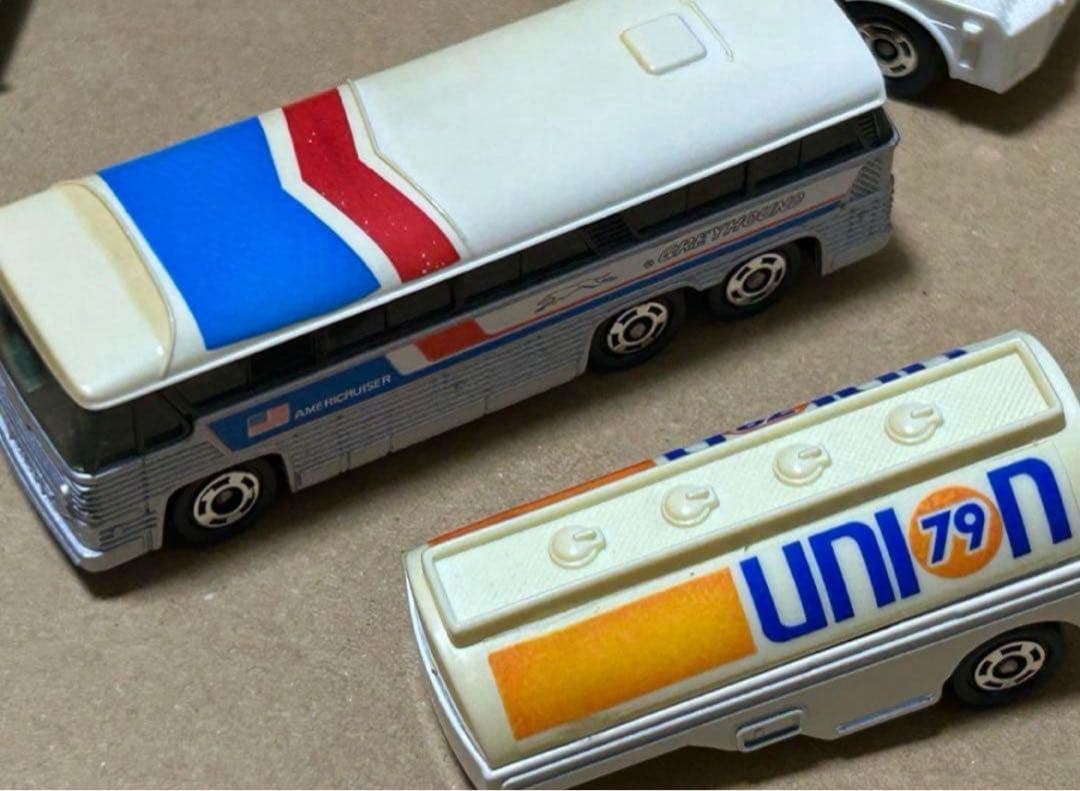 トミカ ギフトセット アメリカンハイウェイセット スペアタンク付