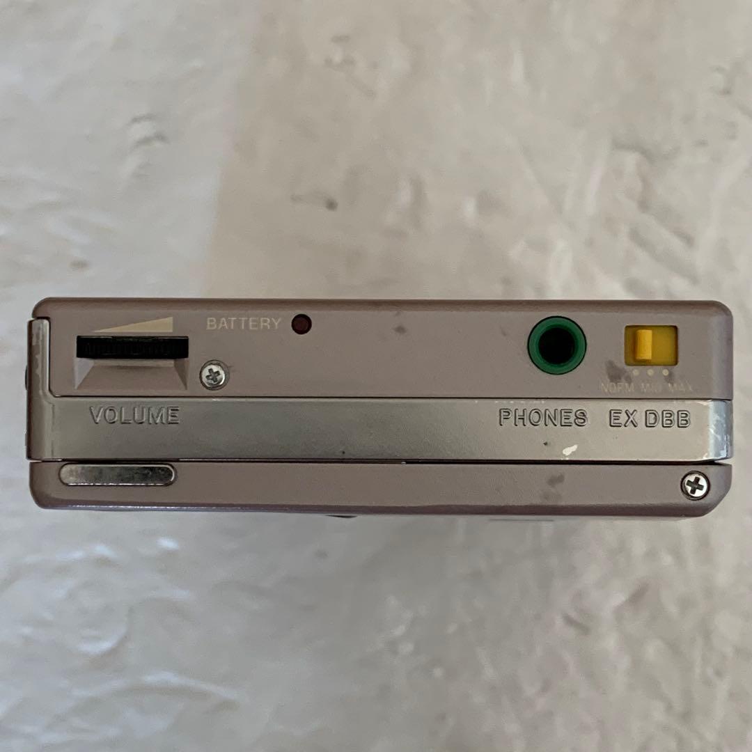 ジャンク ソニー SONY WALKMAN WM-190 壊れています