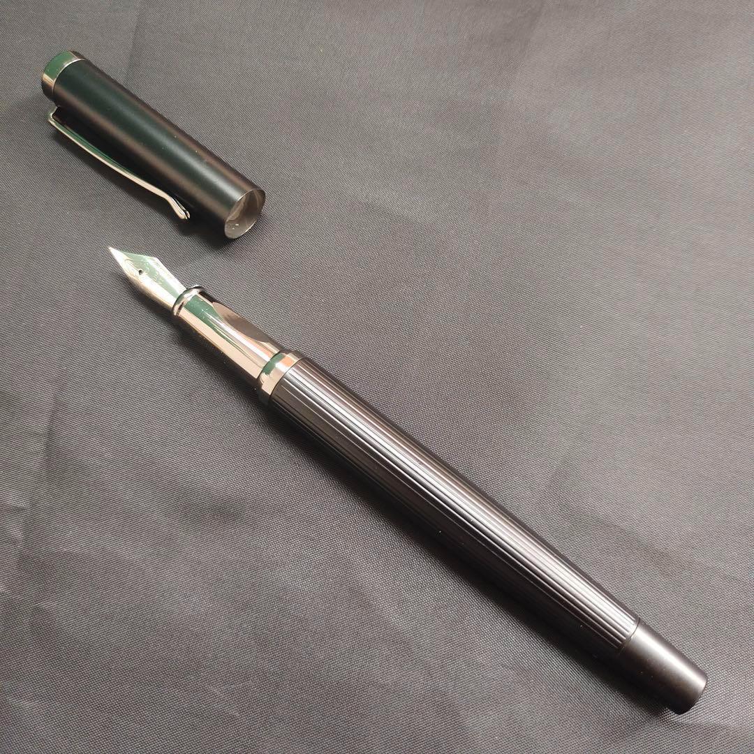 @ブラック ストライプデザイン 万年筆6