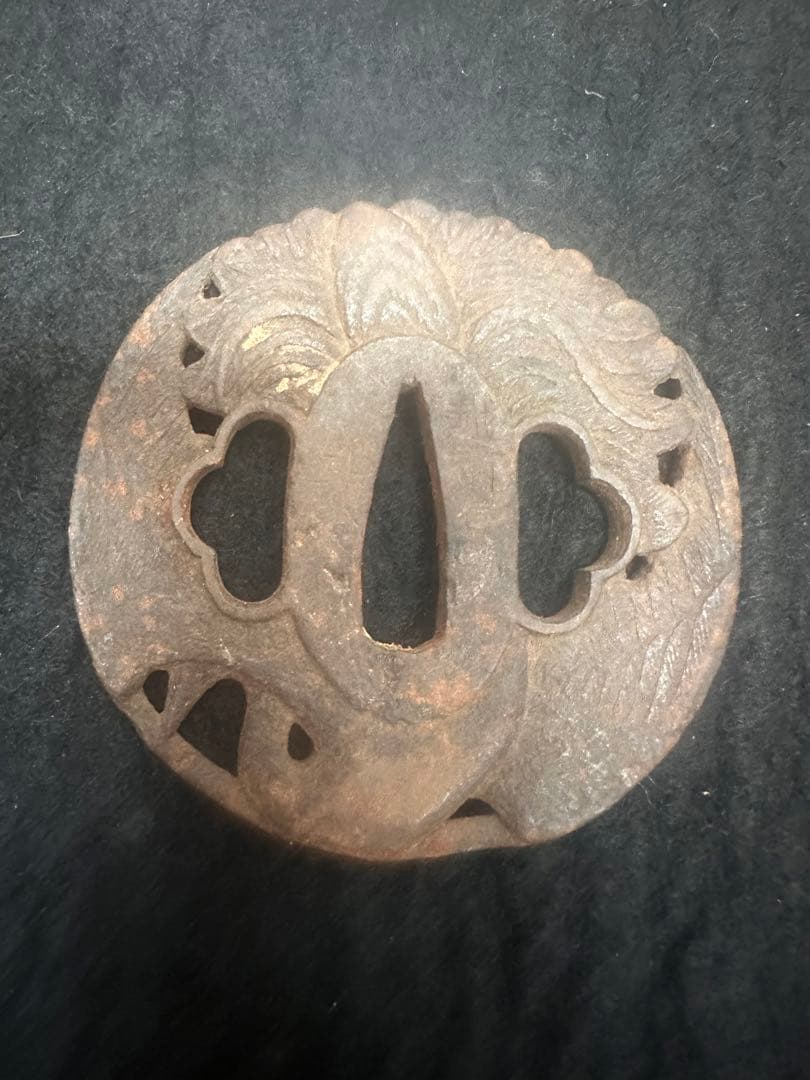 日本刀鐔 まとめ10枚　鍔 越前 武州正恒 刻印 竜 鳳図刀装具 時代物E267