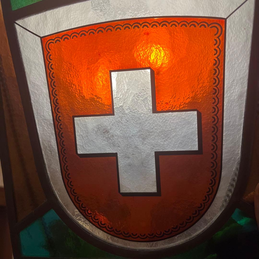 古いステンドグラス　スイス国旗　アンティーク品