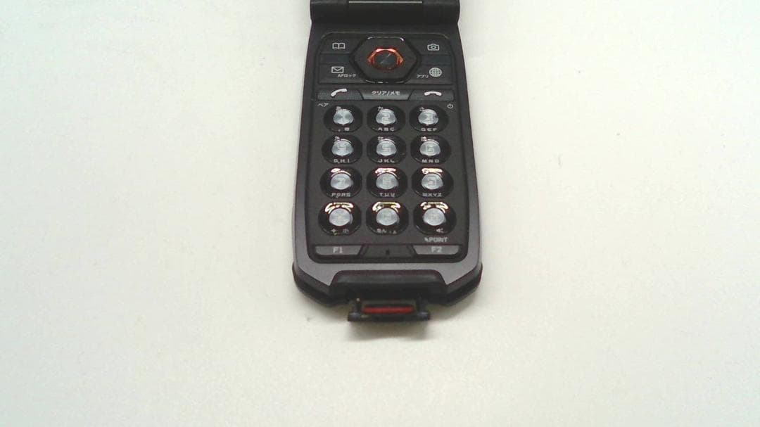 MC1064 KYY31 au ブラック SIMロック解除済み