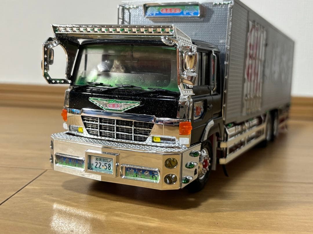 1/32 アオシマデコトラ　日野スーパードルフィン　完成品