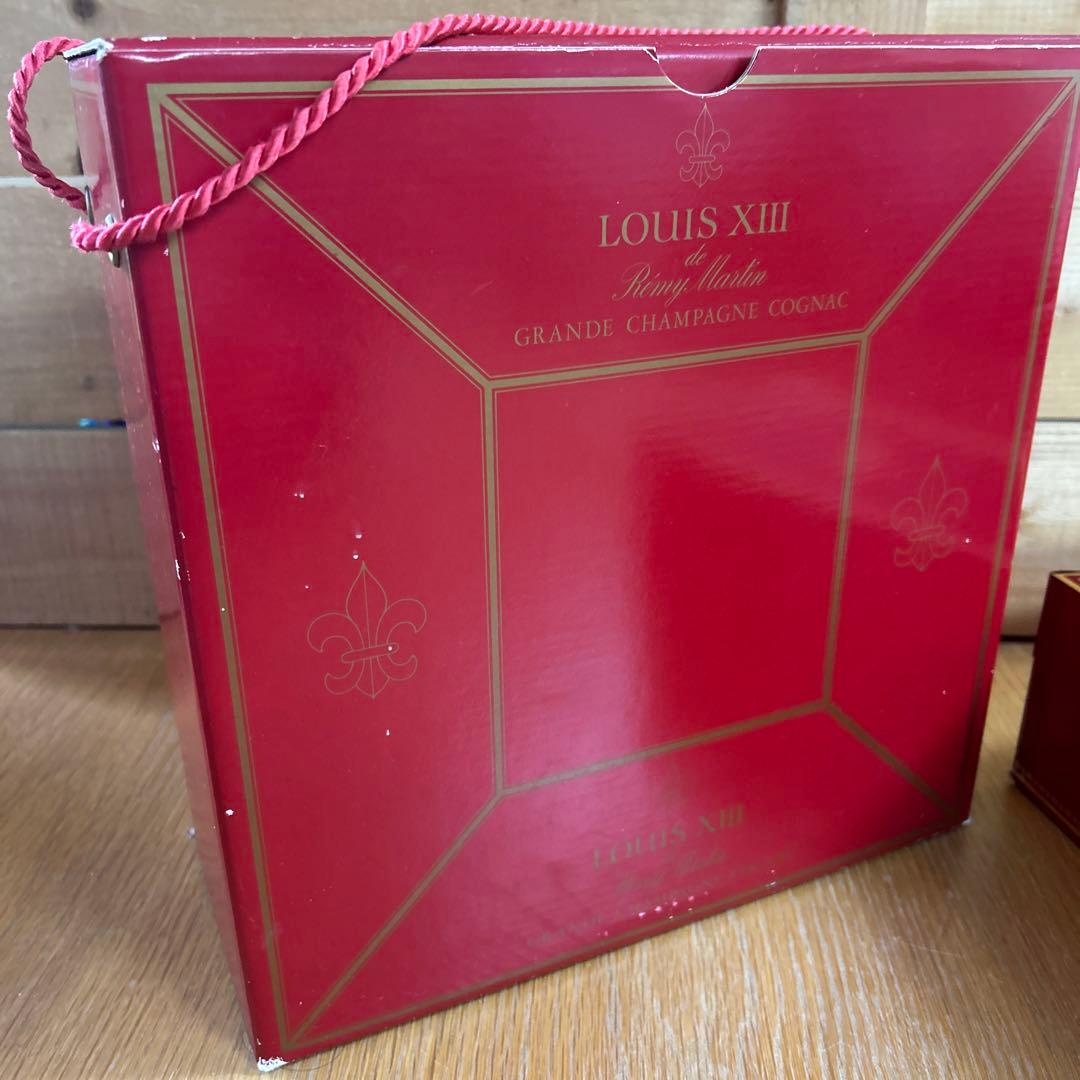 レミーマルタン　ルイ13世　金キャップ【古酒】　箱付き　700ml