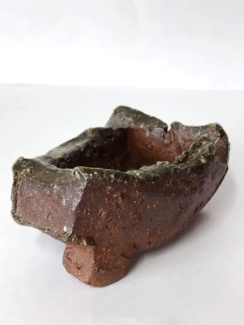 陶器　花器　植木鉢　灰皿　小物入れ 　アッシュトレイ　置物　オブジェ