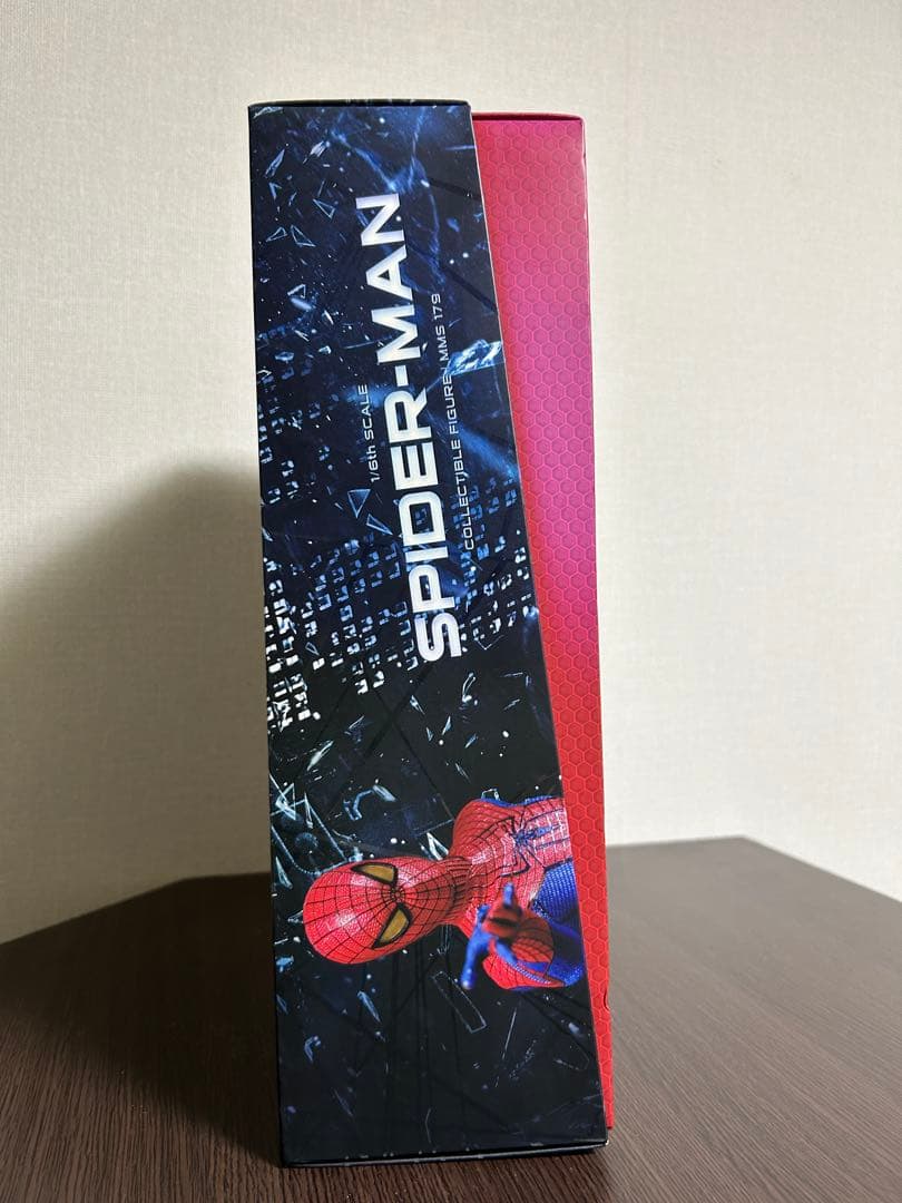 ホットトイズ　アメイジングスパイダーマンフィギュア