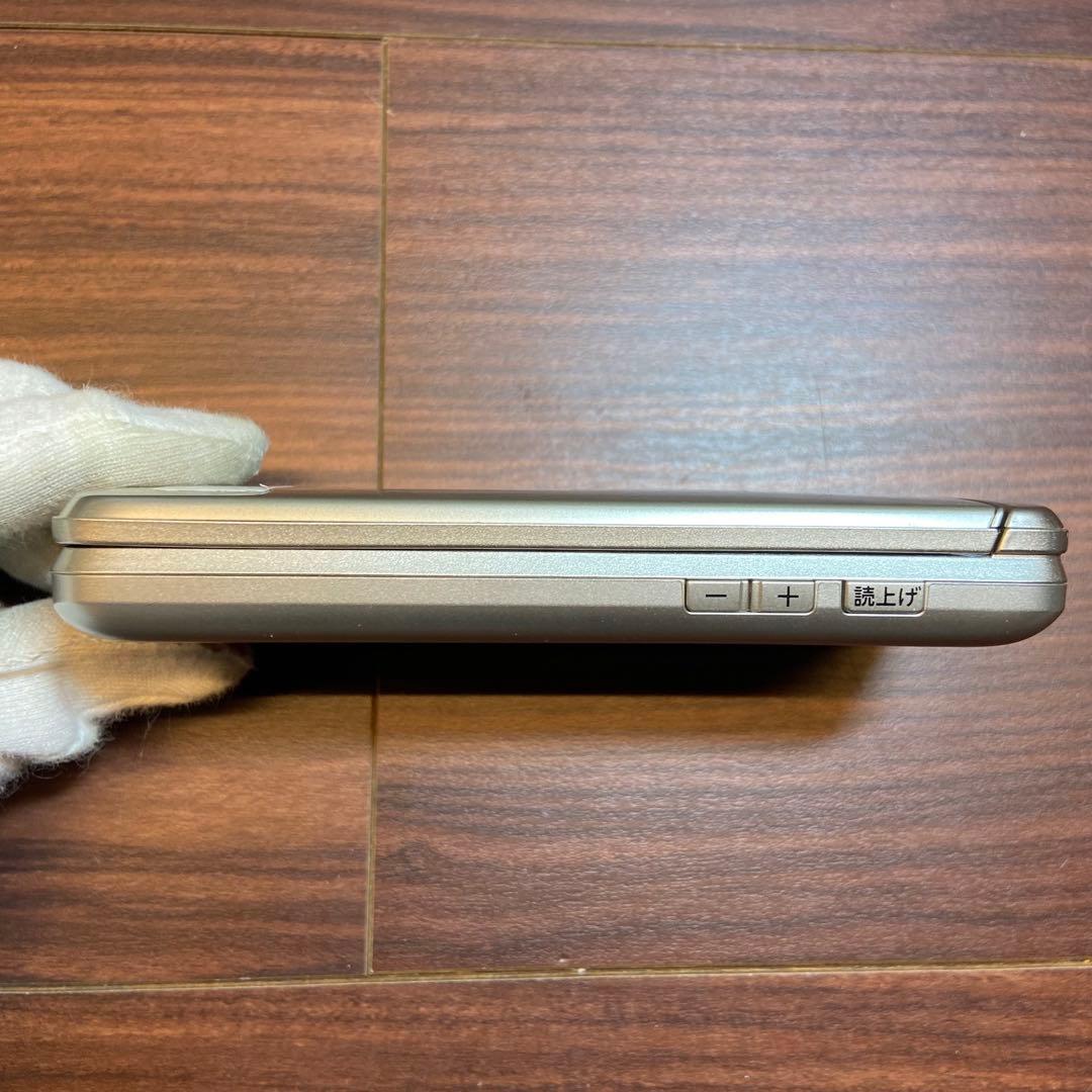 au KYOCERA KYF43SNA かんたんケータイ ガラケー 4654