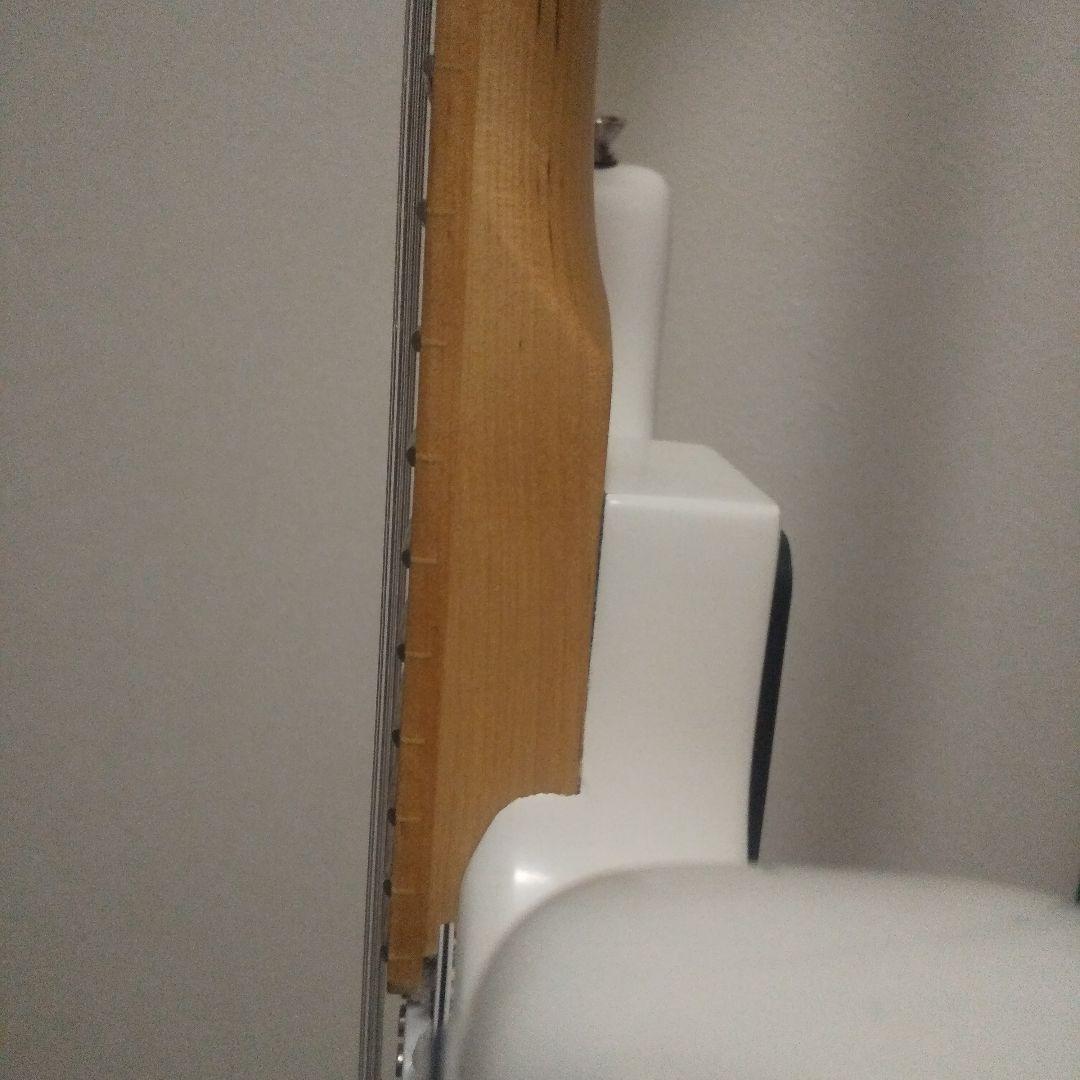 ロゴなし ノーブランド エレキギター　ストラトキャスター