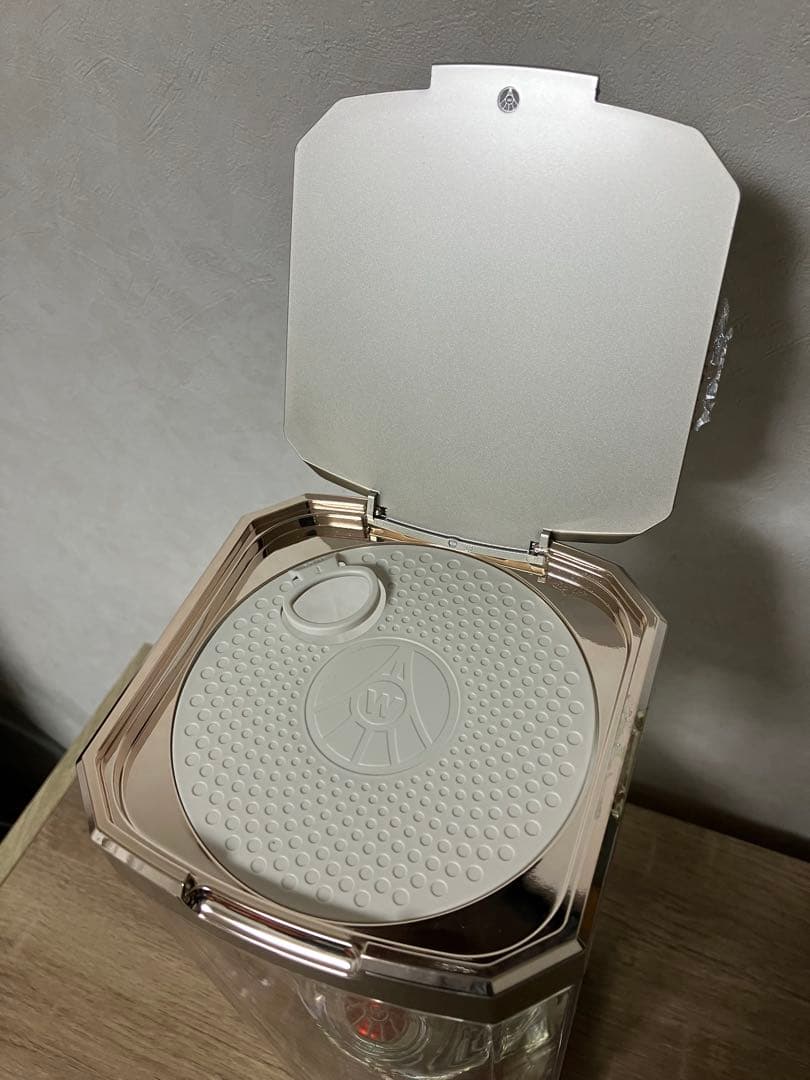 五粮液 白酒 WULIANGYE 500ml 52% ギフトボックス入り