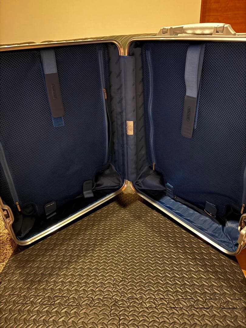 リモワ トパーズ