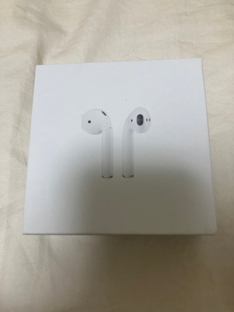AirPods 第二世代 ケース 片耳のみ(左) MRXJ2J/A