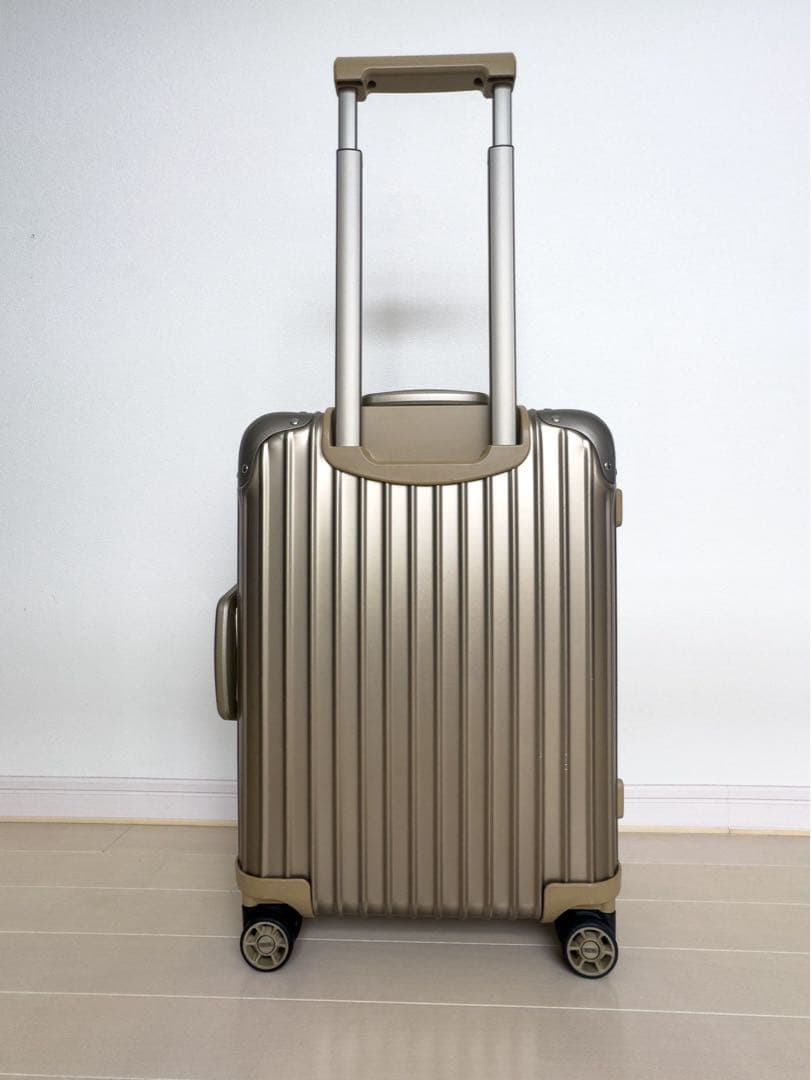 RIMOWA トパーズ チタニウム 34L 4輪 シャンパンゴールド