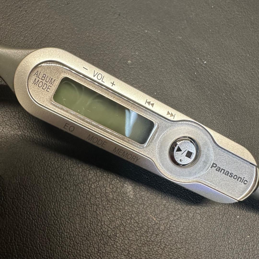 ♡Dc左1026 Panasonic ポータブルCDプレーヤー シルバー