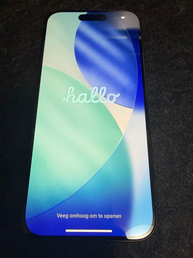 Apple iPhone 15 Pro 128GB ブラックチタニウム