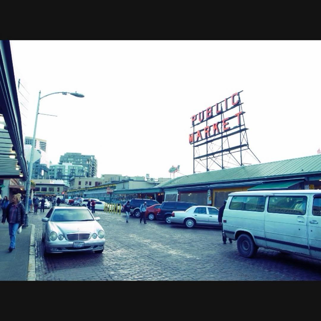 LOMO LC-A Refurbished ロシア製レンズ　トイカメラ