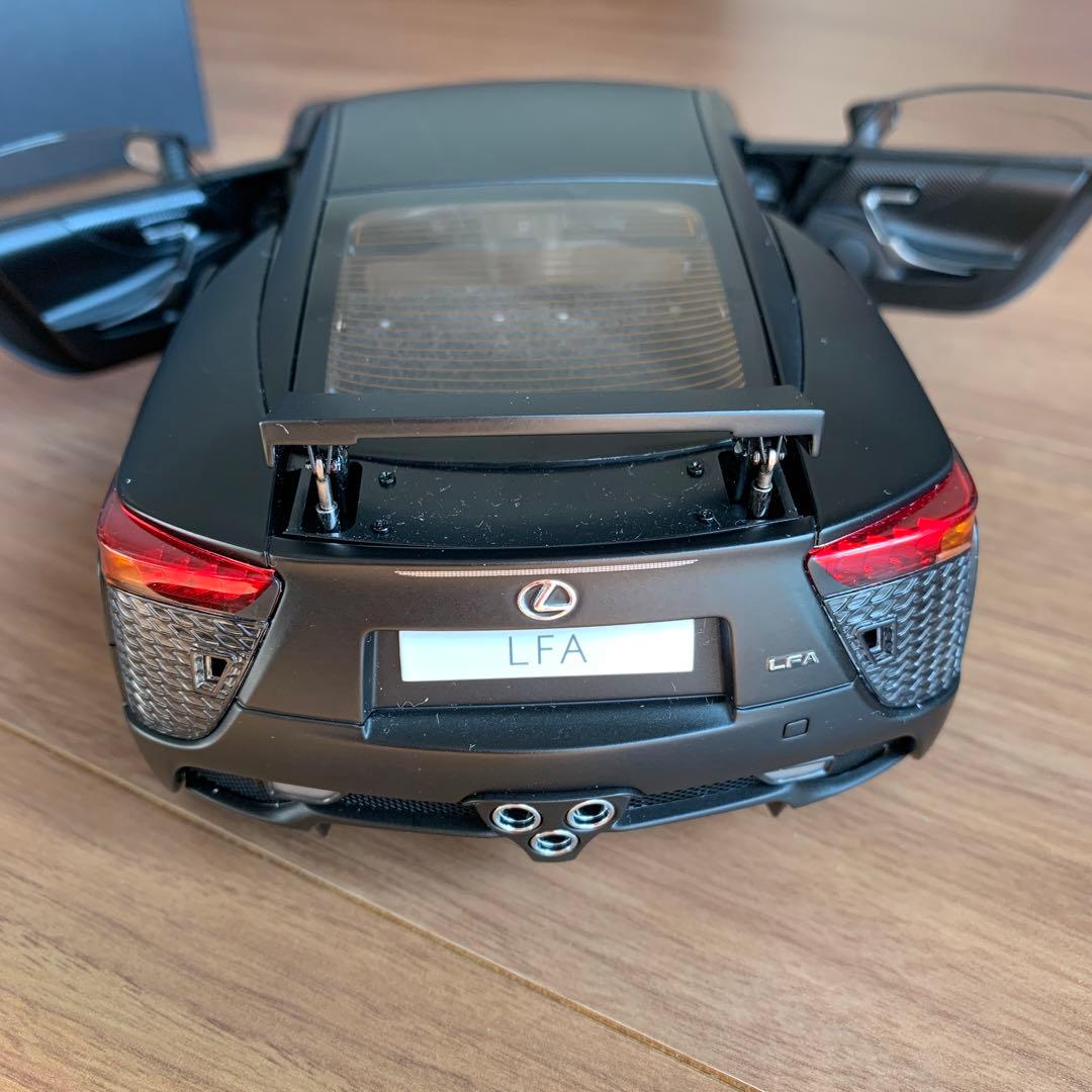 【値下げしました❗️】LEXUS LFA マットブラック 1/18スケール