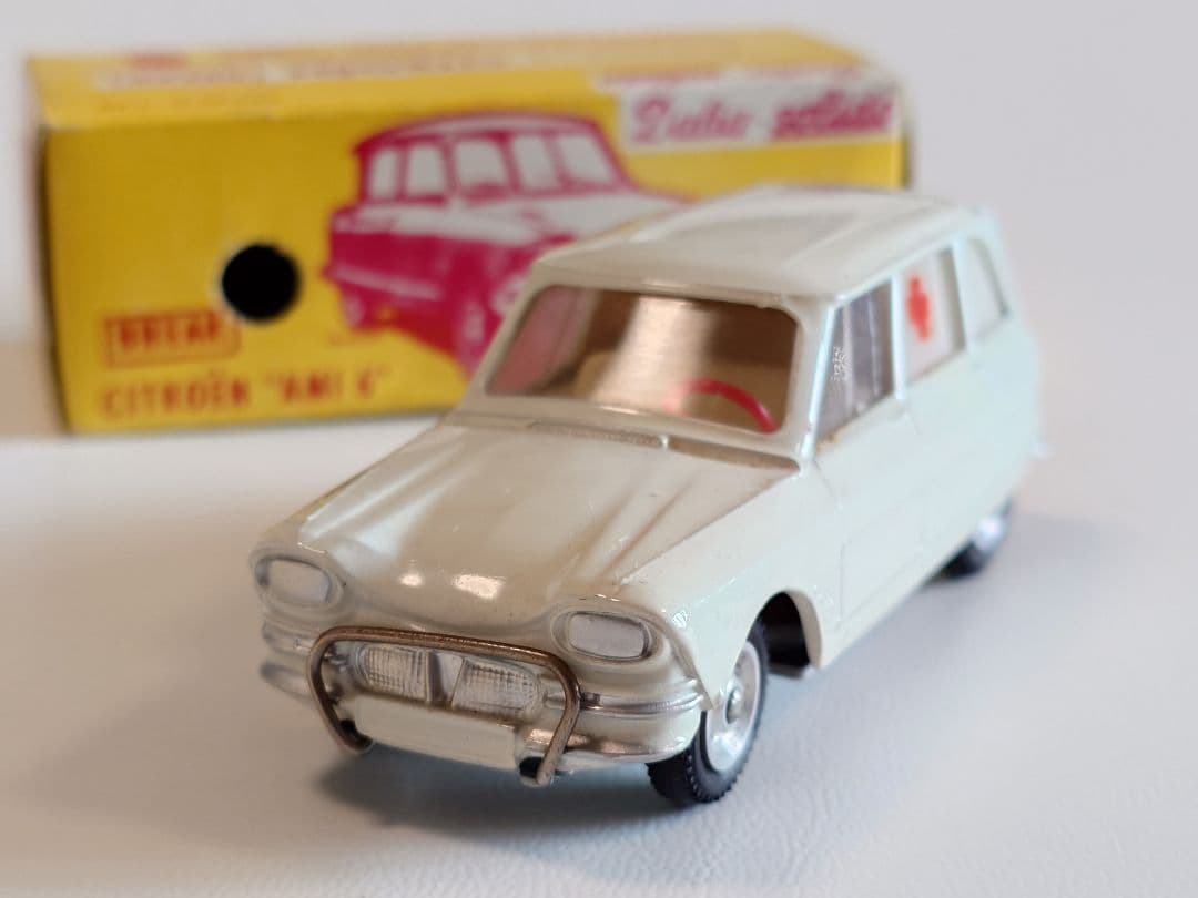 Dalia Solido 　NO.33 CITROEN AMI 6