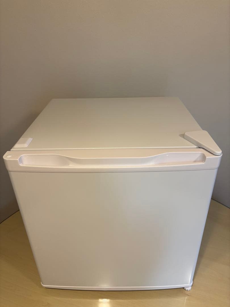 本日限定価格！MAXZEN 1ドア冷凍庫 JF032ML01WH 32L