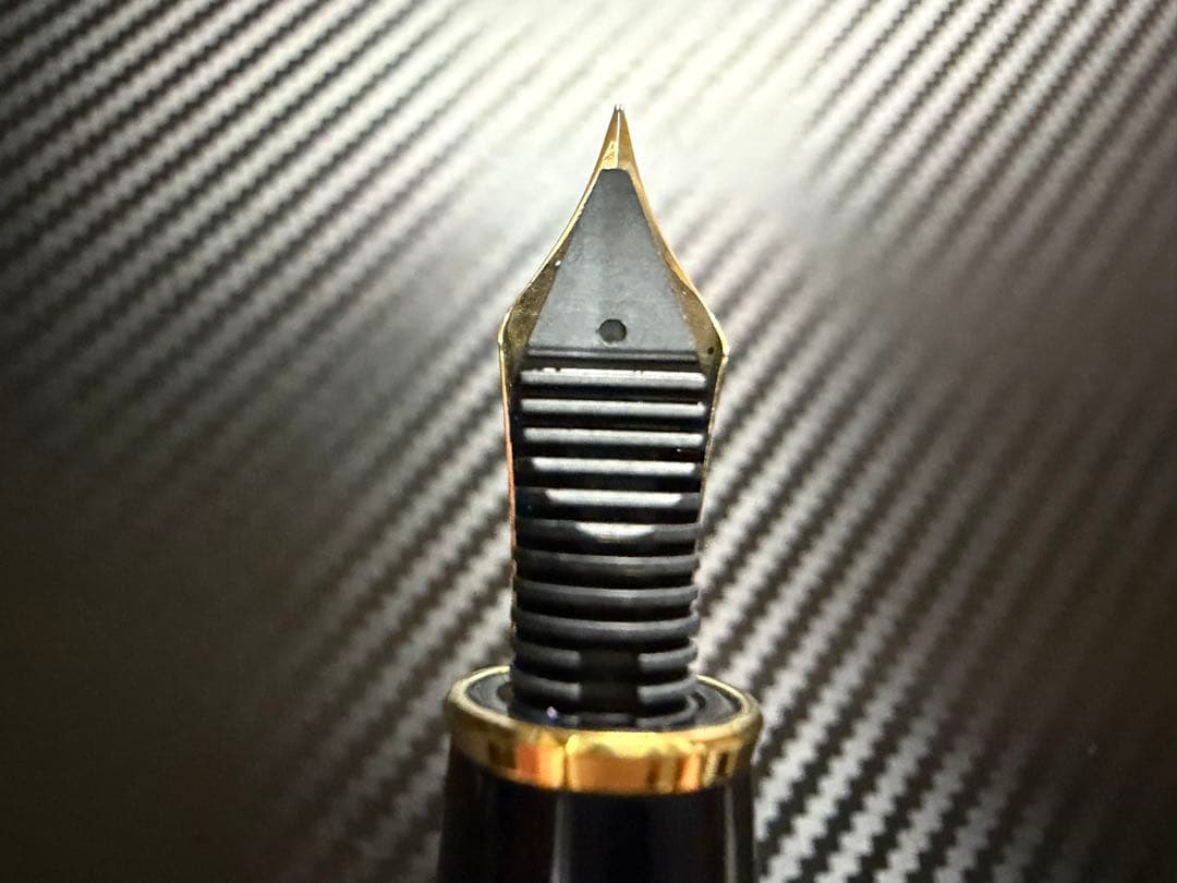 未使用に近い プラチナ 出雲 鉄刀木 B 太字 万年筆