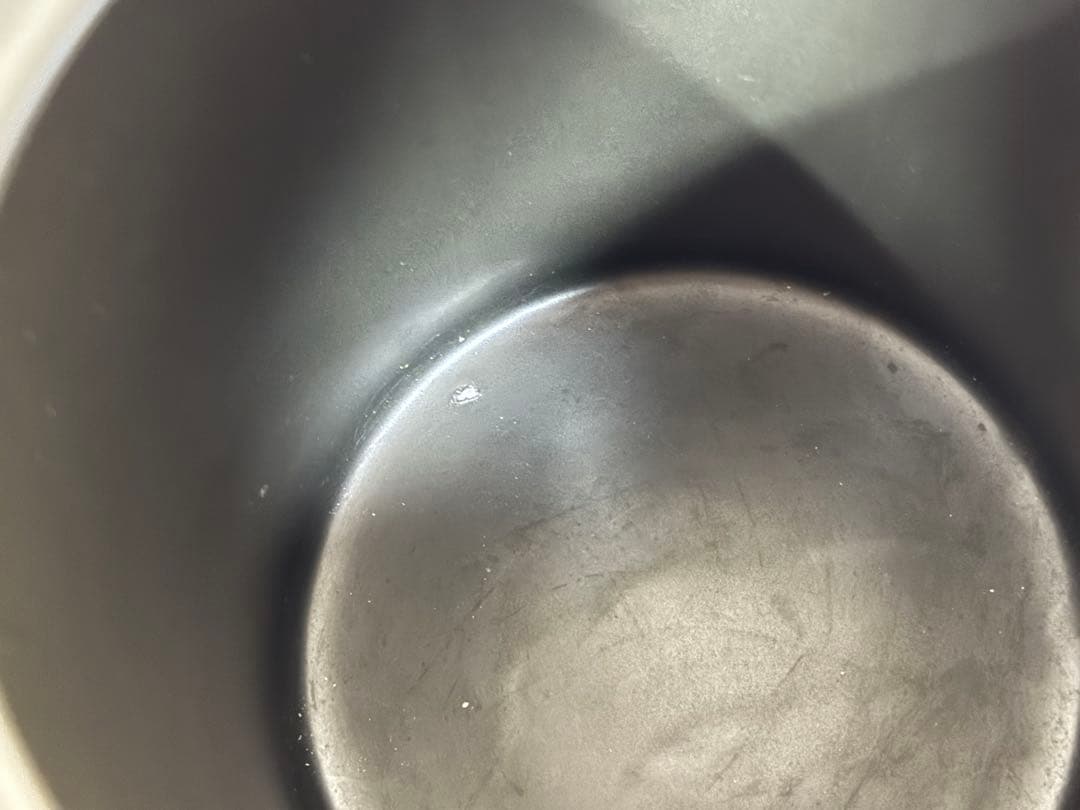 【未使用】遠赤外線 2L 焼酎サーバー　陶器製 木製台座・真鍮コック付き