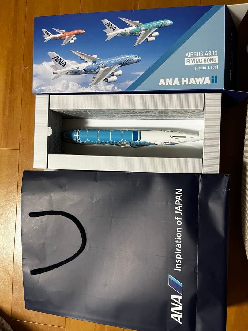 ゆれり・ ANA Airbus A380 フライングホヌ 1/200