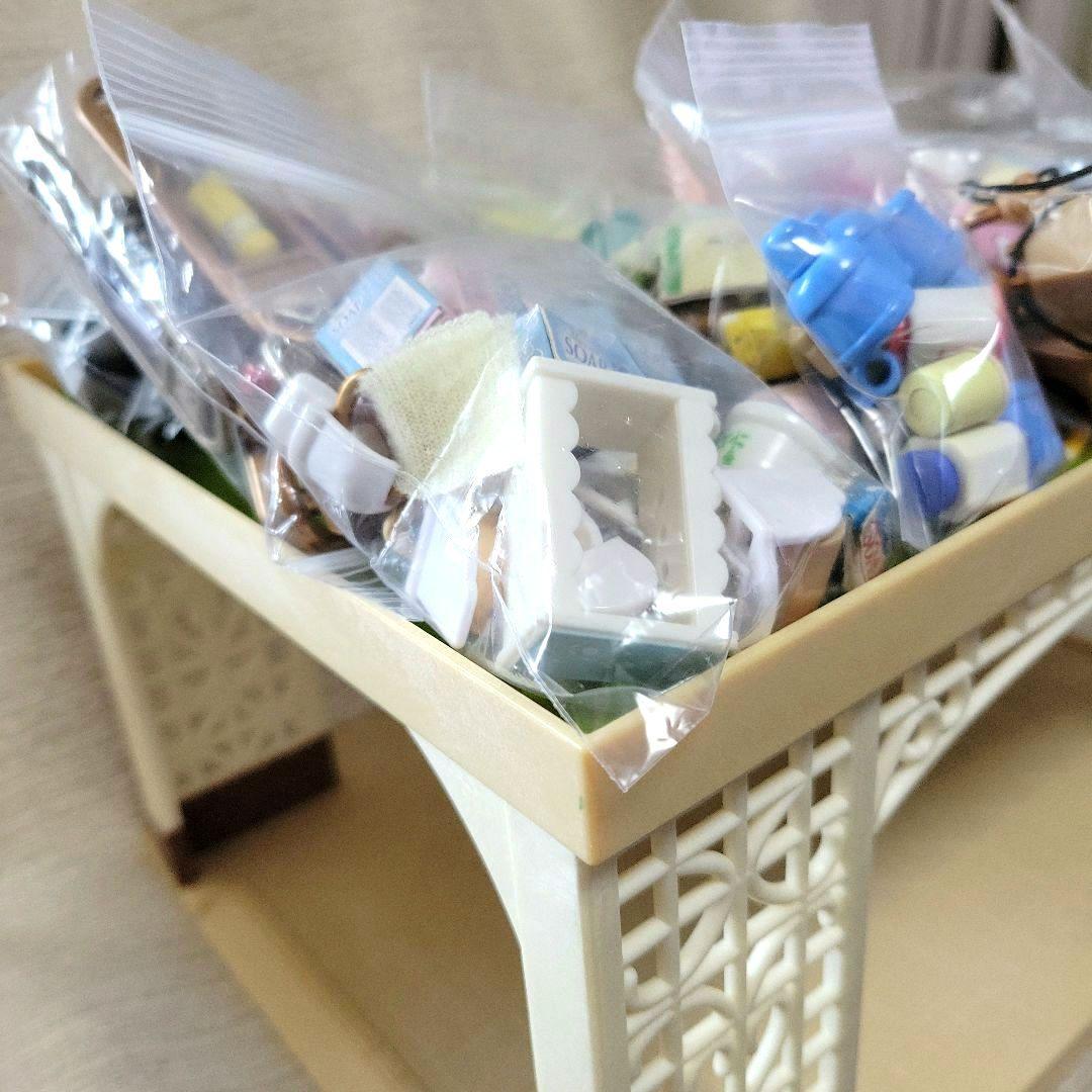 【入手困難】シルバニア＊大量小物まとめ売り【ガレージつき】
