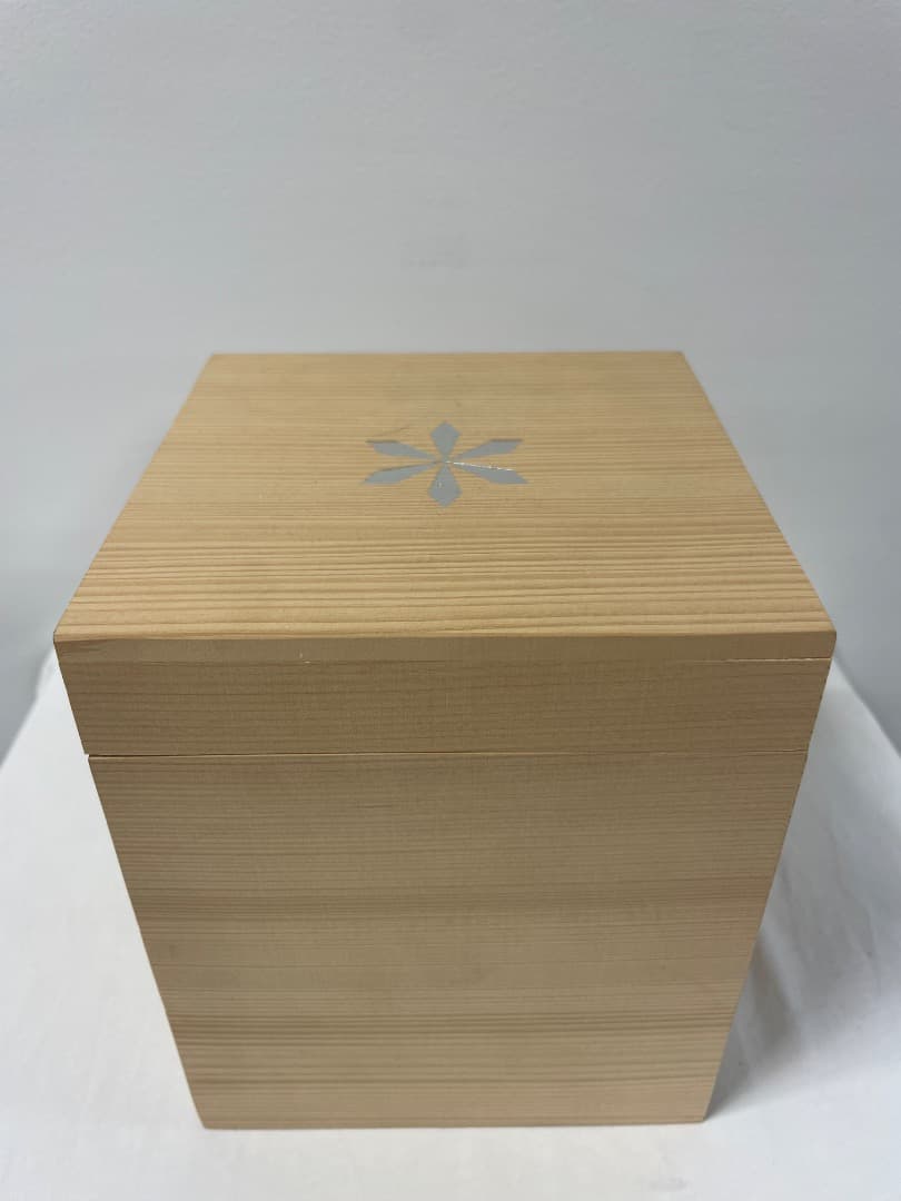 雪玉　特別版　鶴齢　純米大吟醸　創業300周年記念酒　200本限定