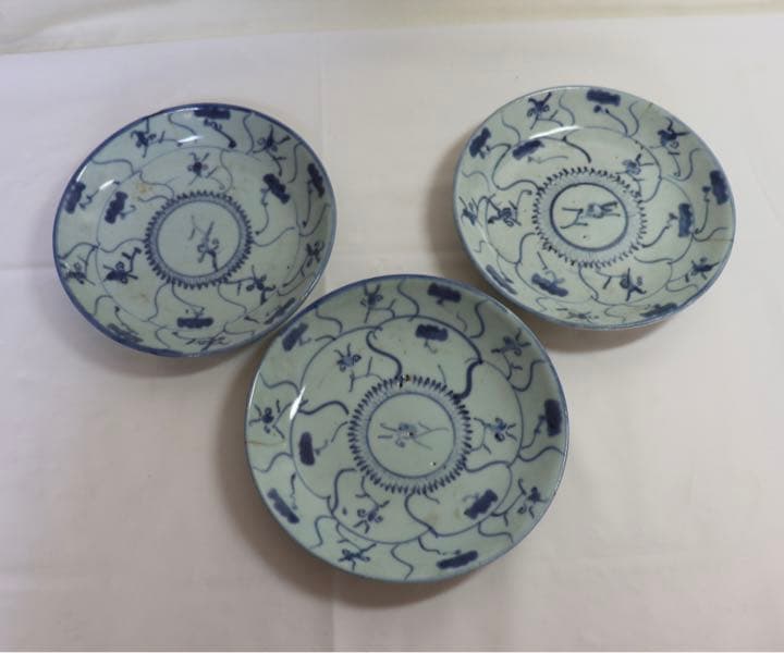 中国　清朝期　染付中皿3点　アンティーク　送料込み1001