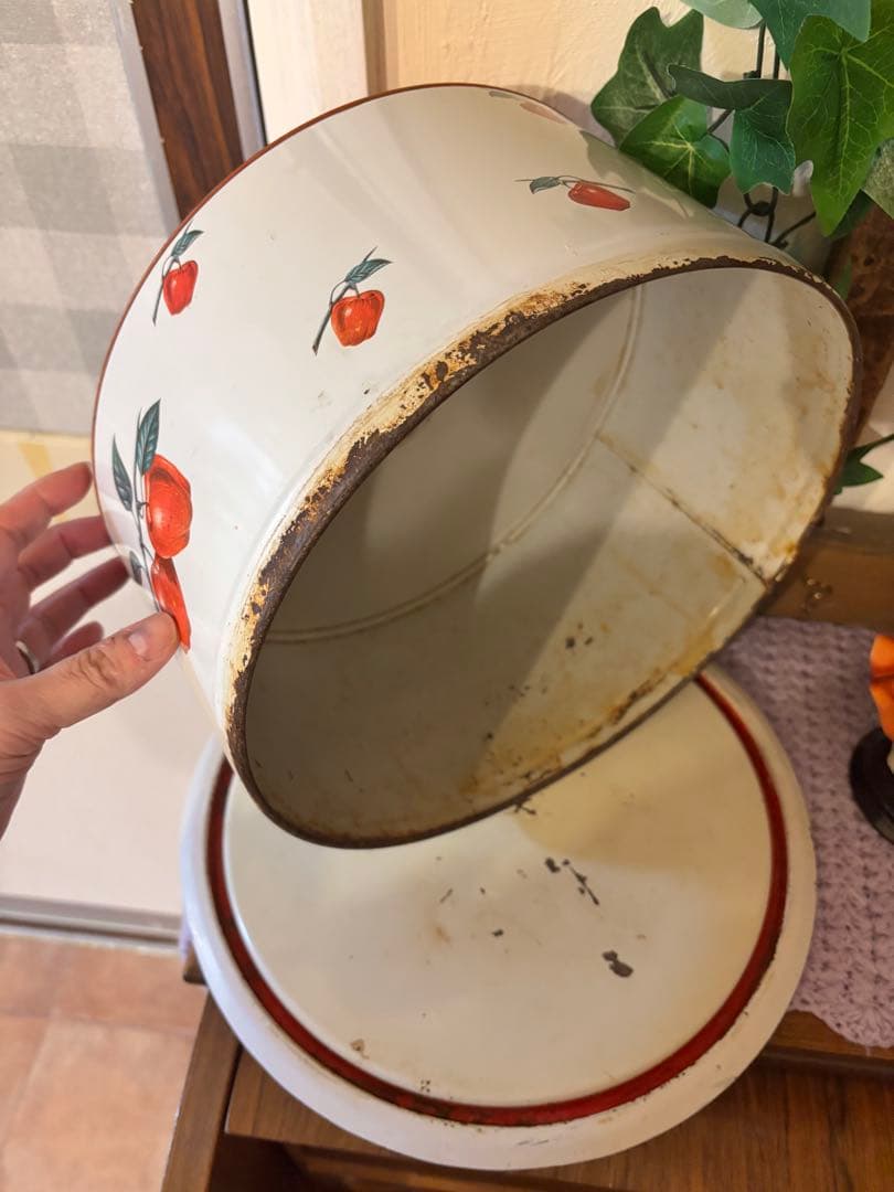 アンティーク リンゴ柄 キャニスター　ヴィンテージ　当時物　ケーキキャリー