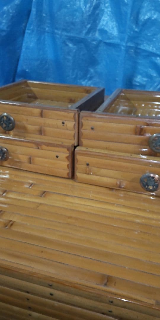 梅里竹芸製品のテーブル　値下げしました