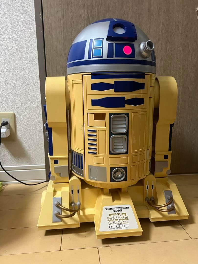 R2-D2 温冷庫 セブンイレブン 懸賞 冷蔵庫 R2D2 スターウォーズ