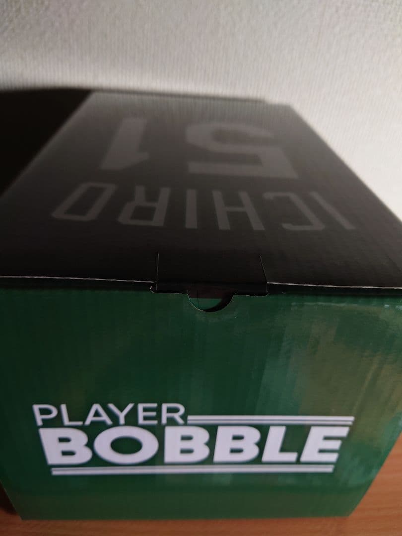 イチロー　MLB公式ボブルヘッド（記念台座付）外箱美品　世界限定3000個