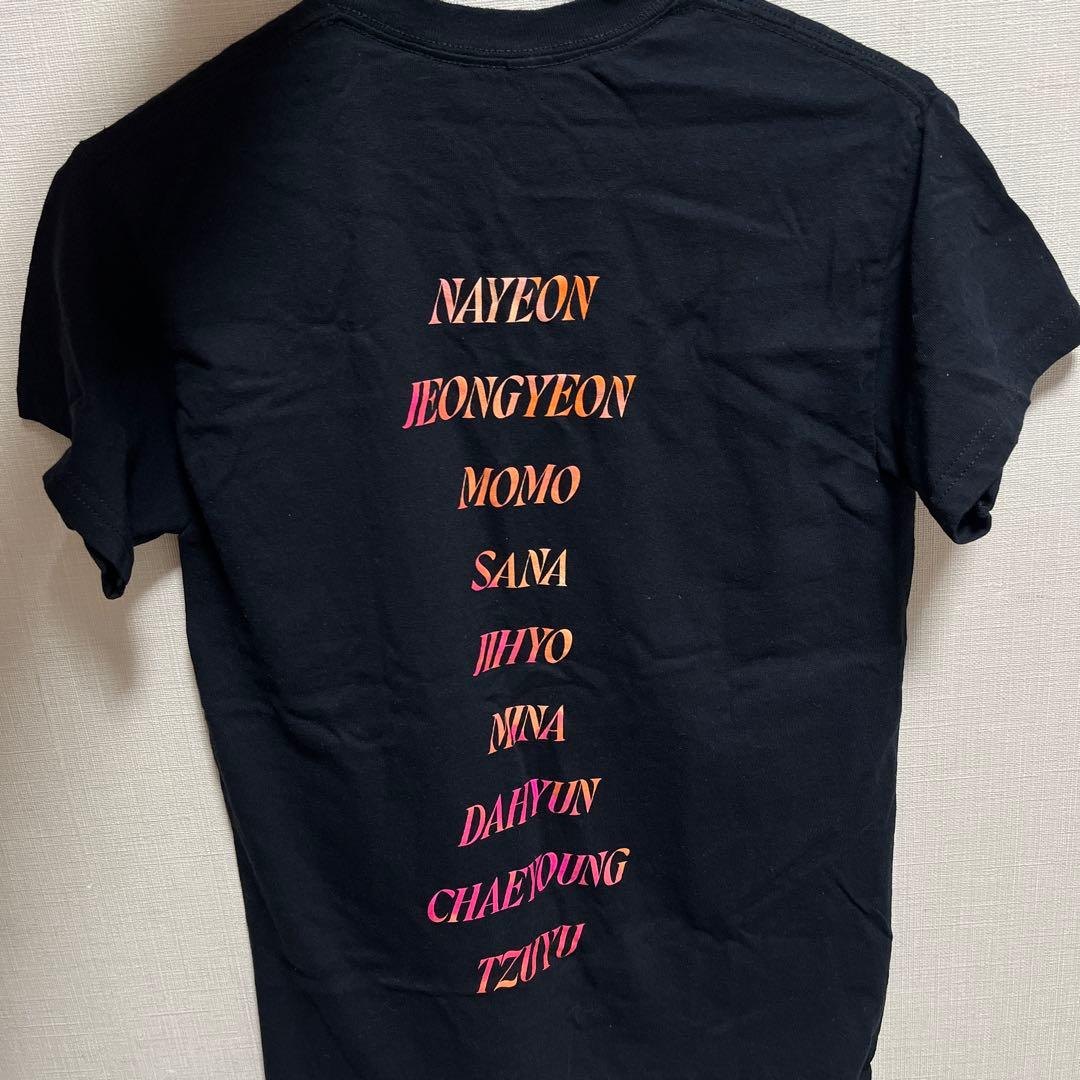 TWICE Tシャツ 【READY TO BE 】 LA