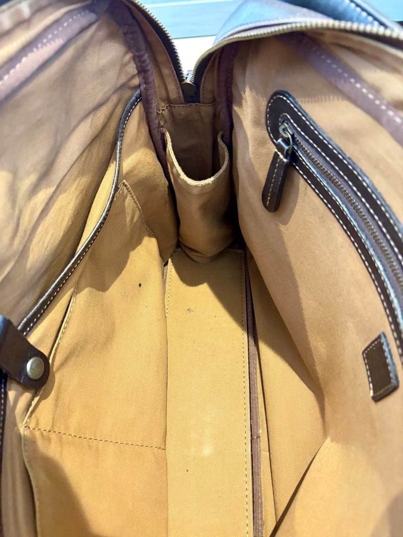 土屋鞄 プロータ防水 ジッパー（2way）レザー ブラウン　更に値下げしました！